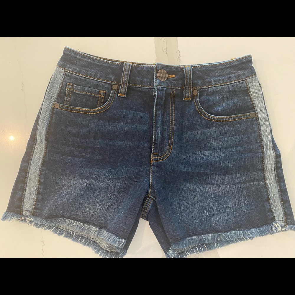 CAbi Tuxedo Tomboy shorts. Never worn. New!